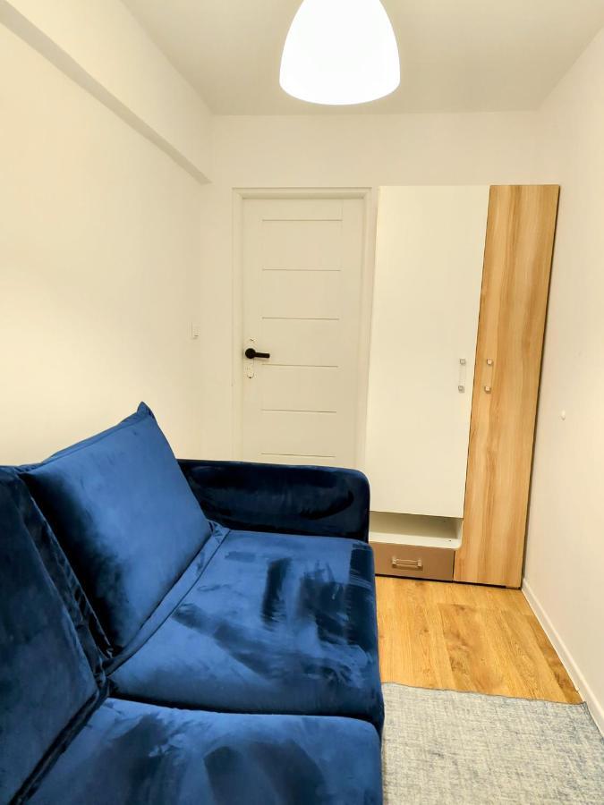Ursus Rooms-self Check-in Hostel Warschau